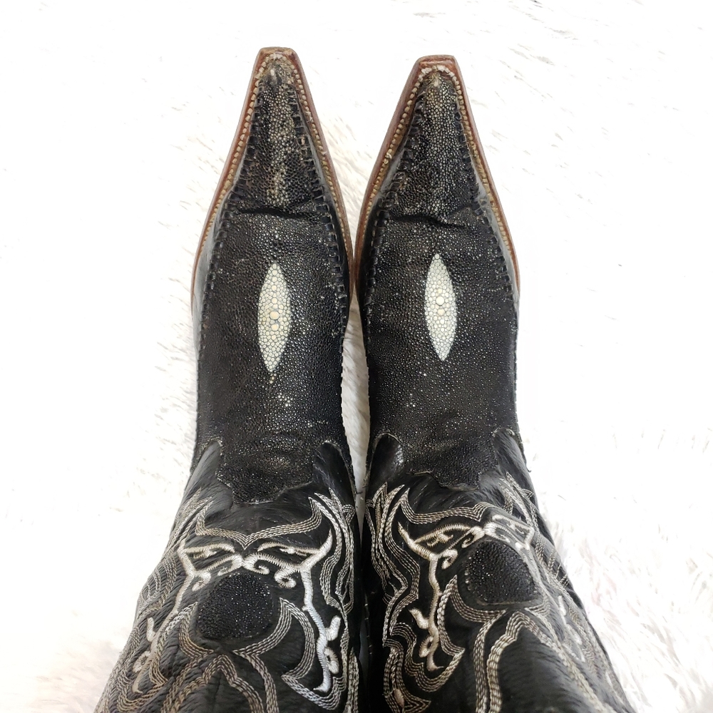 ❌TEMP NFS❌ GETTING RESTORED❌ DYE REFRESH ❌Pointed Black Stingray Western Boots - Picture 4 of 16